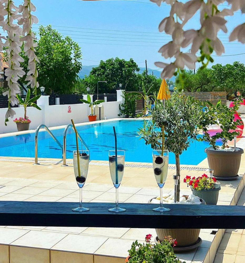 Others 5, Lecini Studios with Pool, by ZanteWize, Ionian Islands