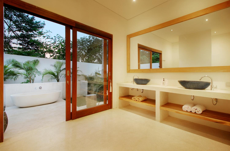 Bathroom 4, Modern and stylish 3 Bedroom Villa, Gianyar