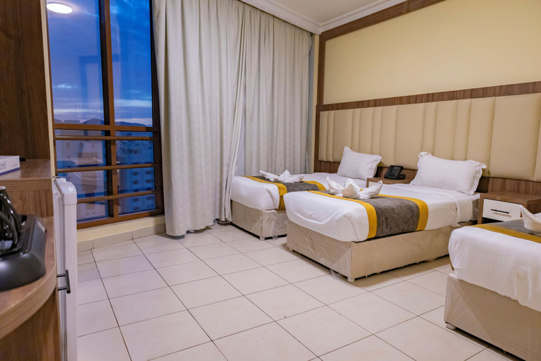 Bedroom 5, Diyafa Al Mukhtara Hotel, Al Madinah Al Munawwarah