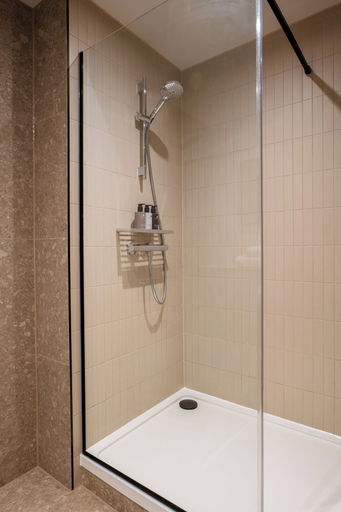 Bathroom 5, Apex Dunblane Hydro Hotel, Stirling