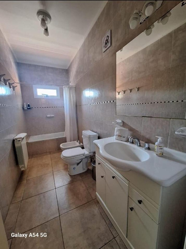 Bathroom 4, Apart Hotel Naga Huel, Tornquist
