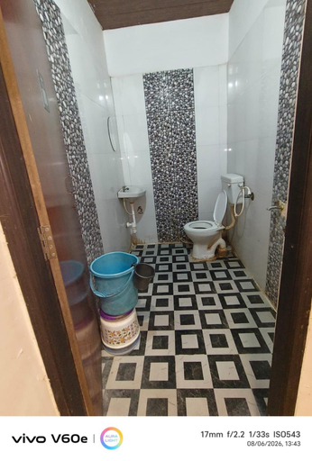 Bathroom 5, Krishna palace, Ujjain