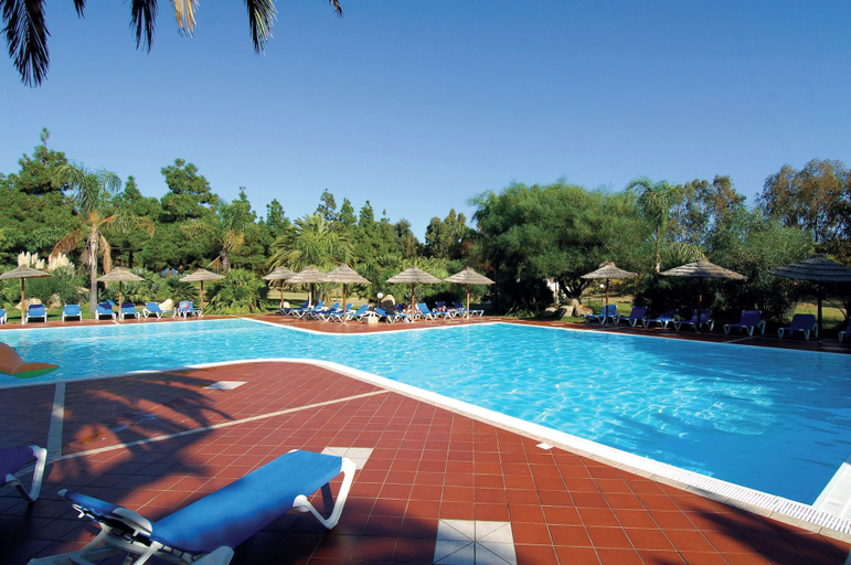 Pool 4, Residence Baia Delle Palme Unit 1-studio, Cagliari