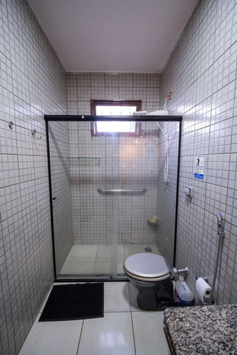 Room 2, Casa com Piscina e Churrasqueira Perto do Centro, Uberlândia