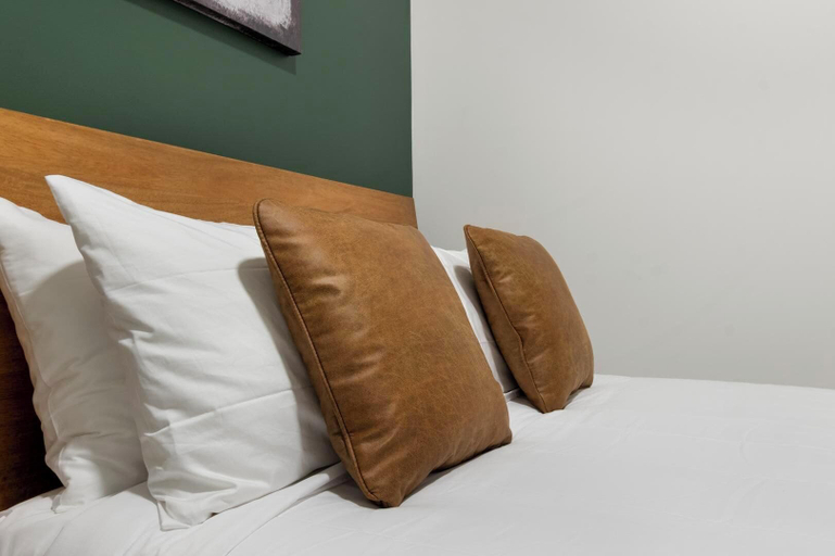 Room 2, Landing Chic 1bd, Gym, Rooftop Lounge, Duval