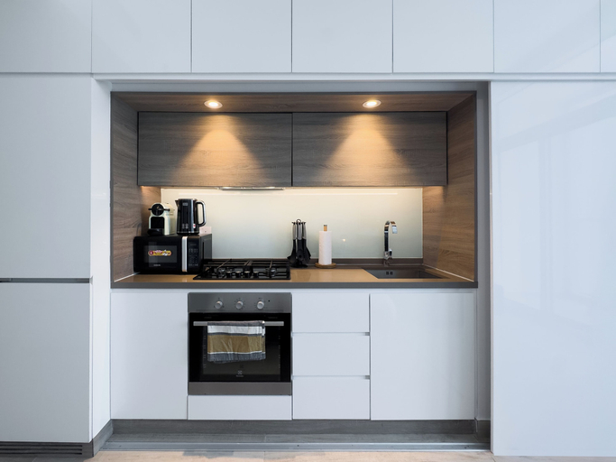 Private kitchen, Modern Studio in Prime Location & JBR, Dubai