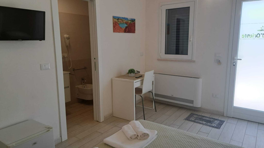 Bedroom 4, Giardino D'Oriente Rooms & Suites, Lecce