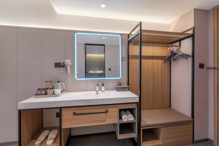 Bathroom 4, Homeinn Plus Hotel Quanzhou Global Plaza, Quanzhou