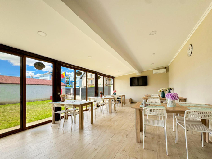 Food & Drinks, Pensiunea Riviera, Costinesti