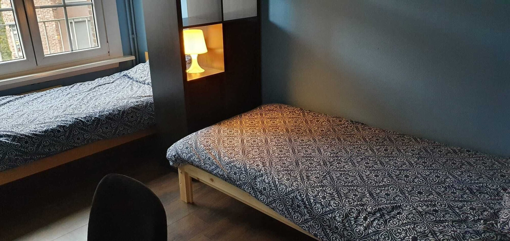Room 3, Room-room With 2 Separated Beds, Antwerpen