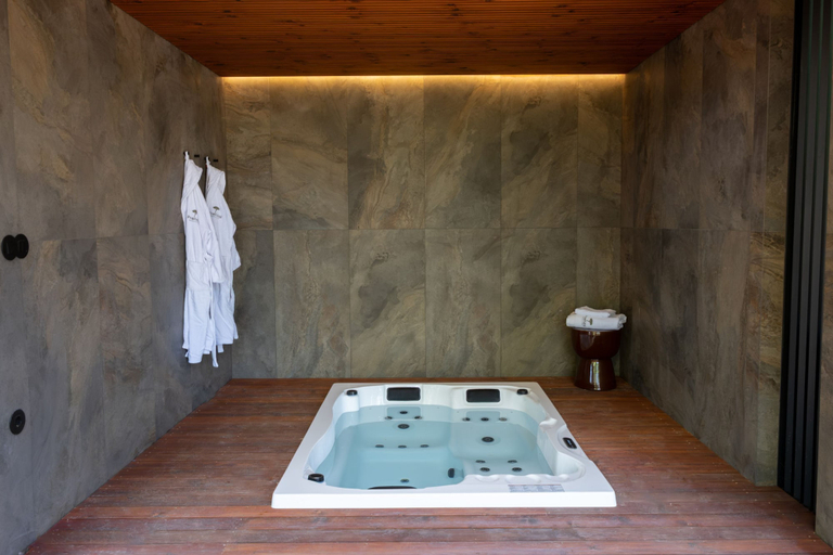 Room 2, Prendal Eco Living Villa IV by Minho s Guest, Fafe