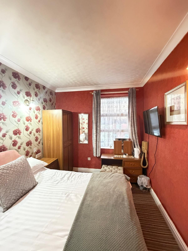 Room 3, Trafalgar Hotel, Blackpool