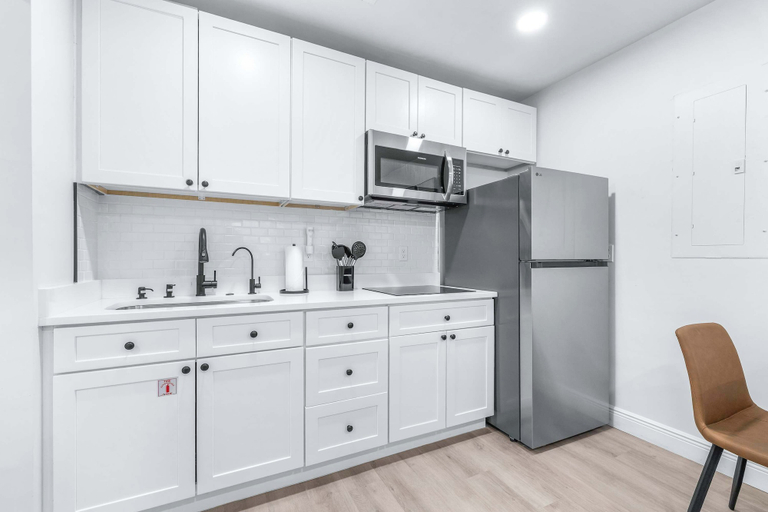 Private kitchen 5, Terrace Park Retreat, Hillsborough
