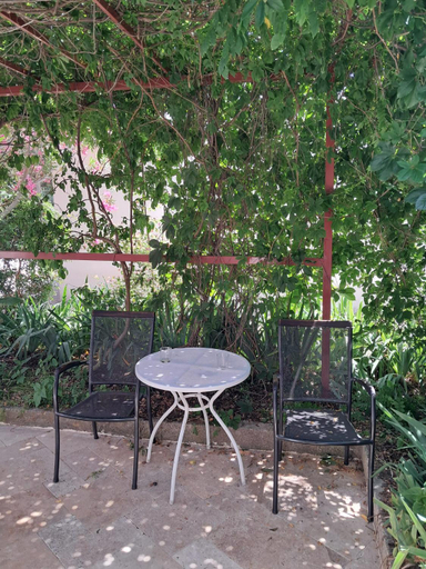 Others 5, Silba Otium, Sali