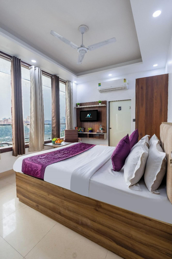 Room 5, Hotel Aura Grand Noida, Gautam Buddha Nagar