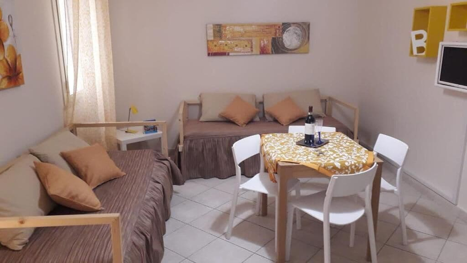 Dining, Butterfly rooms & apartments, Palermo