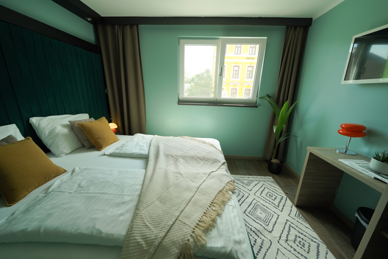 Bedroom 3, Hotel BEE GREEN Schoenbrunn , Wien