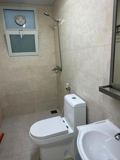 Bathroom 3, amwaj hotel, Marbat