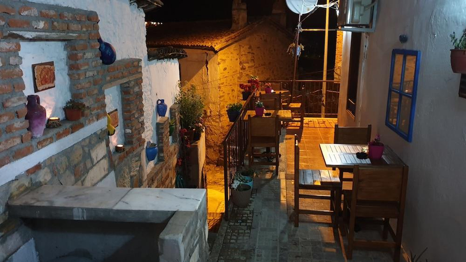 Others 5, Sirin Ev Pansiyon, Selçuk