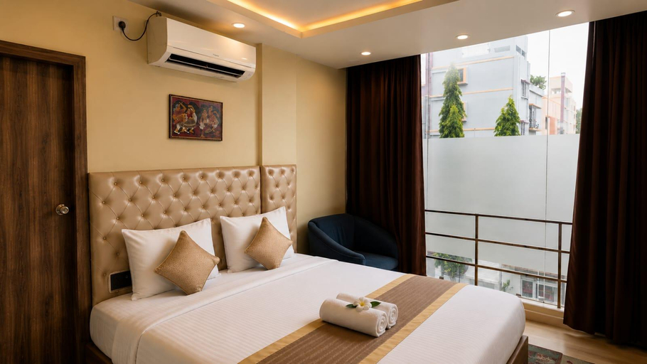 Bedroom 3, Aspiring Inn, South 24 Parganas