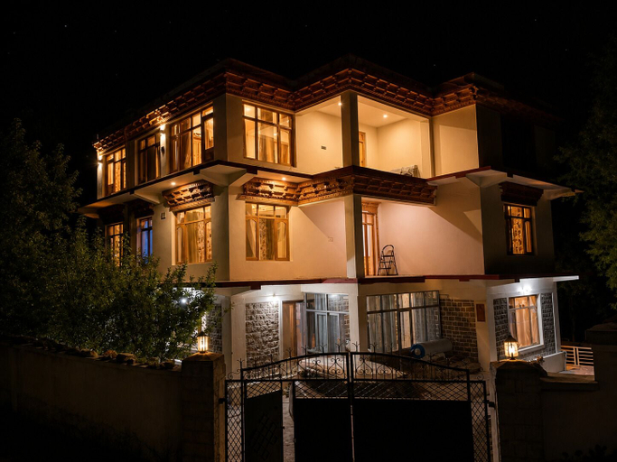 Exterior 2, Nubra Glamour Guesr House, Leh