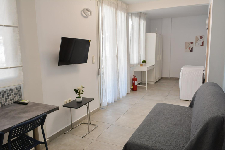 Others 3, SKG Central Deluxe Studios, Central Macedonia