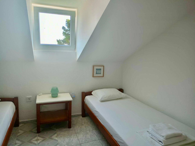 Bedroom 5, Villa Charlotte Orebic, Orebić
