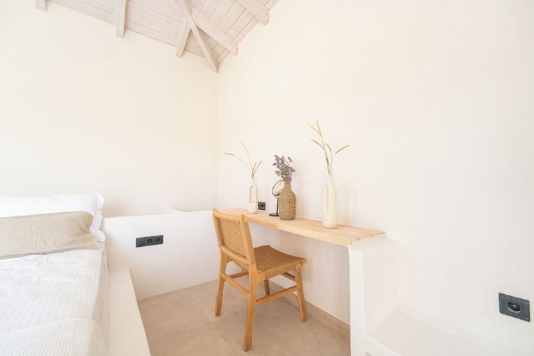 Room 4, Drio Kythnos Suites, South Aegean