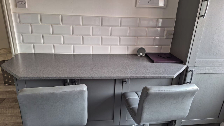 Interior, Bungalow - Sleeps 4 - Parking - Garden, Nottinghamshire
