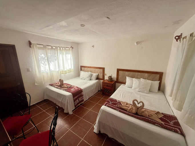 Room 5, Hotel PLAYA ZAMA', Cozumel