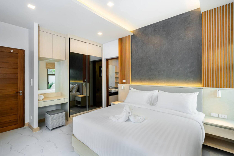 4, Amazing Modern 4BR Pool Villa In Cherngtalay, Pulau Phuket