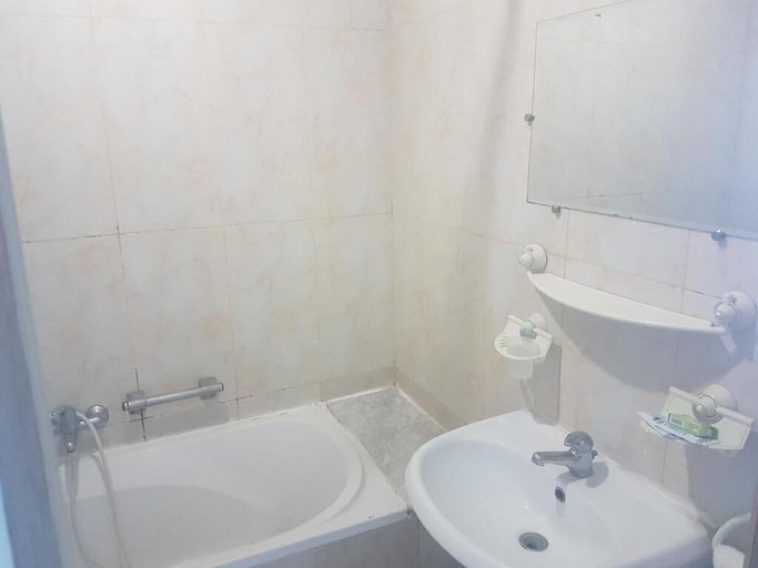 Others 5, Hotel El Layeli, Sfax Médina