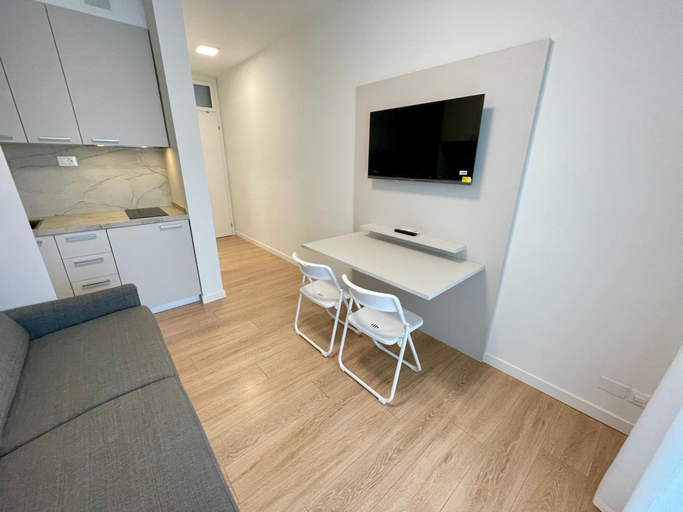 Living area 3, Cozy Modern Studio With Pool Access, Venezia