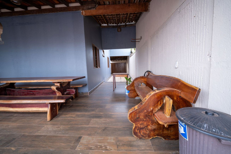 Room 5, Casa com Piscina e Churrasqueira Perto do Centro, Uberlândia