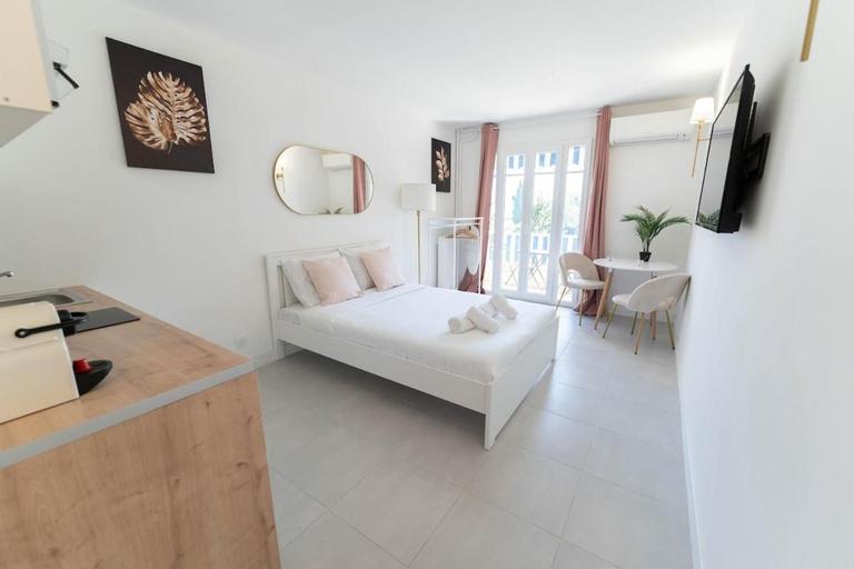 Bedroom 2, Studios cosy Nice, Alpes-Maritimes
