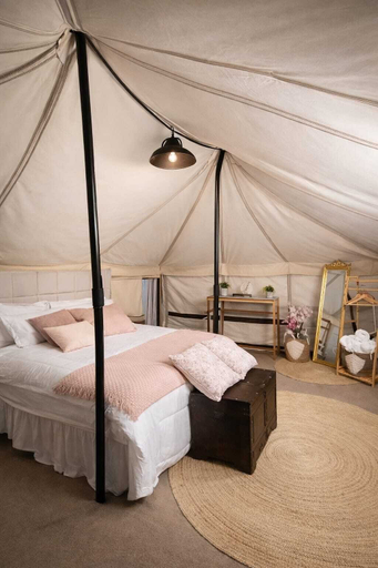 Bedroom 4, Desert Wonders Camp, Biddiya