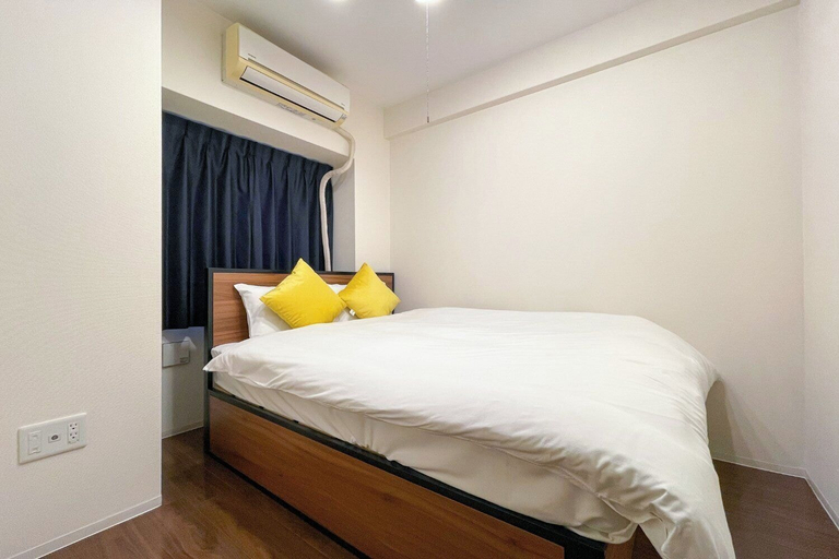 Room 5, CITYSPIRE Namba Grace, Osaka