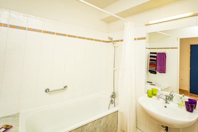 Bathroom 4, Résidence appart-hôtel Argelès-sur-Mer, Pyrénées-Orientales