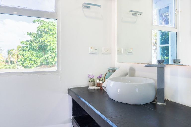 Bathroom 4, Hotel Tropical Inn, Cartagena de Indias