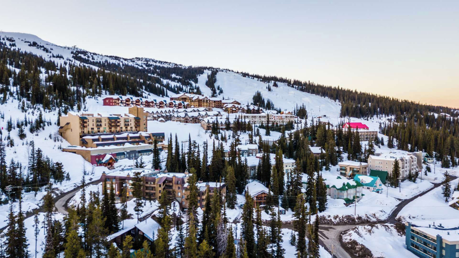 Aerial view, Snow Ghost Inn by Okanagan Premier, Kootenay Boundary