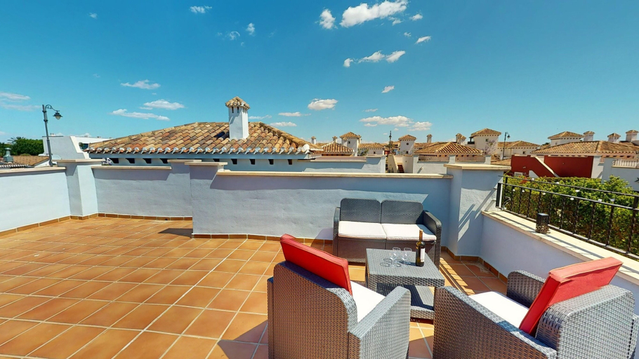 Primary image, 2-bed Villa, Garden & Pool Access, Mar Menor Golf, Murcia