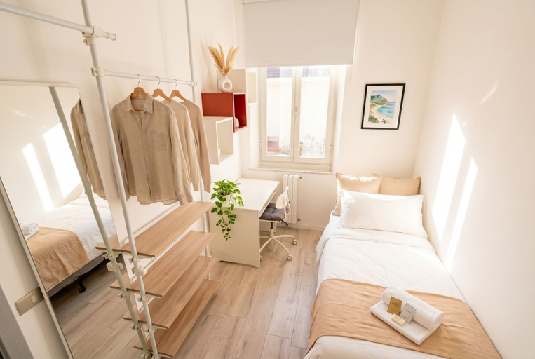 Room 3, Apartment 7 pax - City Centre & Beach, Ancona