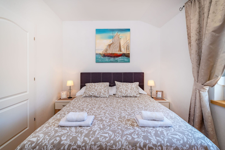 Room 3, Villa Andrea Zadarvillas, Nin