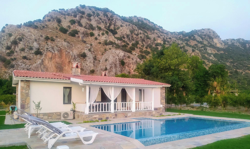 Others 1, Villa in a Pomagranate Orchard, Ortaca