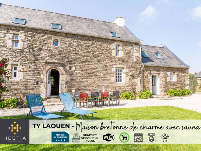 Exterior 5, Bretagne Family Cottage for 8 Guests, Finistère