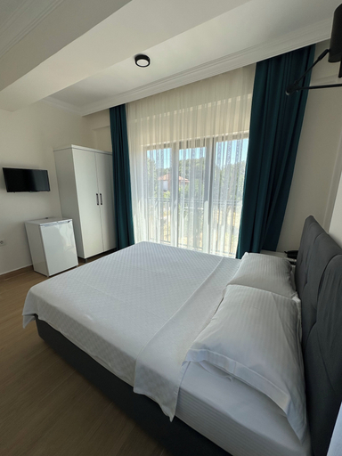 Room 2, SEVGİ HOTEL, Ezine