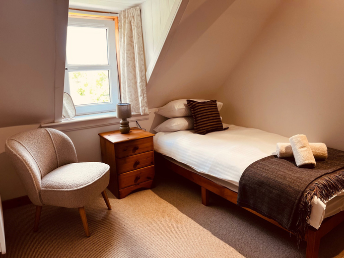 Room 3, Cosy Cottage Retreat in Edinbane, Highland