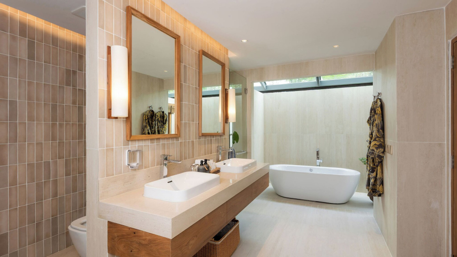 Bathroom, Siritarar Residence, Ko Samui