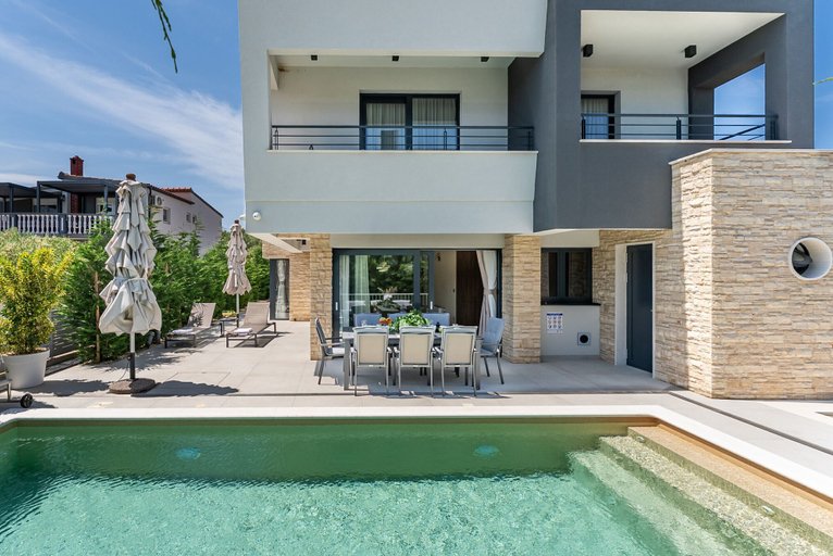 Pool 2, Villa Tamaris Zadarvillas, Bibinje