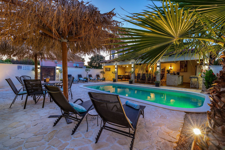 Pool 2, Villa Andrea Zadarvillas, Nin